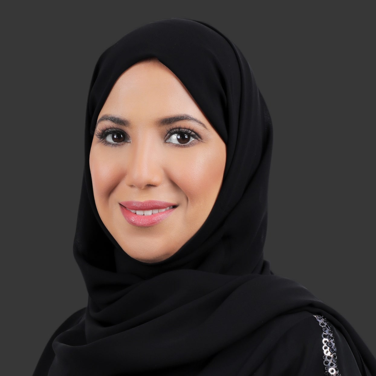 Aysha Al Jneibi Aysha Al Jneibi